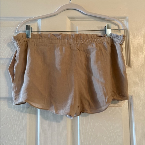 [M] Wilfred Light Brown Neutral Casual Shorts - Picture 4 of 6